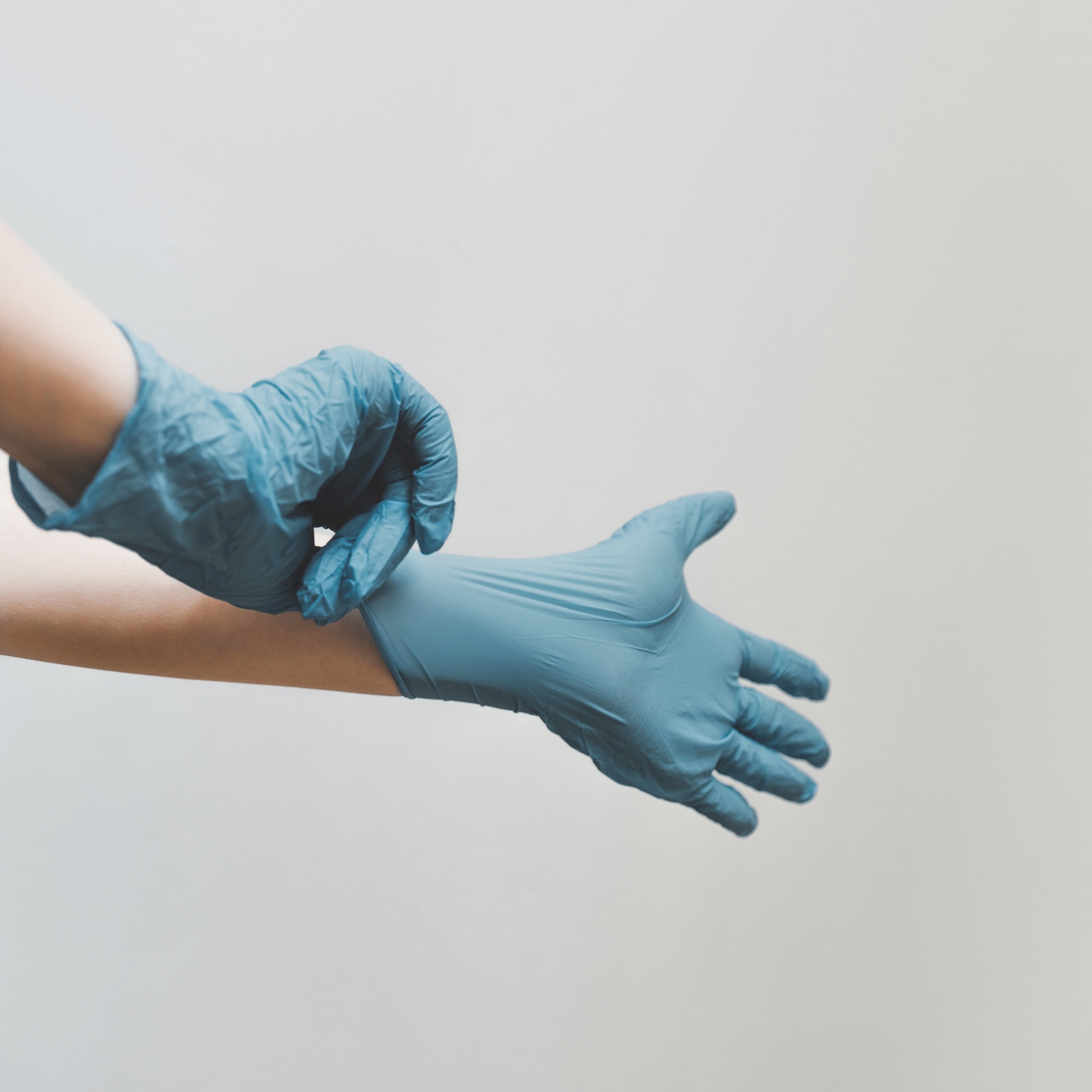 clay-banks-cEzMOp5FtV4-unsplash